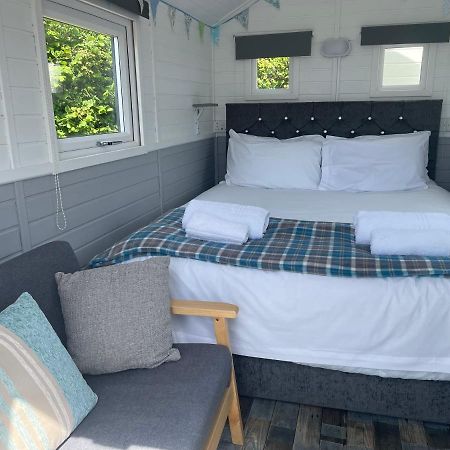 Estuary View - Cosy Shepherds Hut Kingsbridge  Exterior foto
